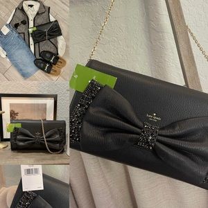 🖤KATE SPADE Leather Bow Clutch. NWT🖤
Retail $329